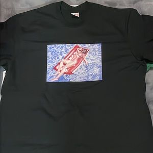 Brand New Tshirt Supreme Size L
